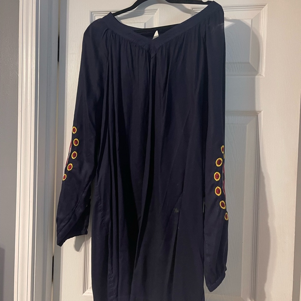 My favorite dress but it’s too big name.  Blue summer dress.
